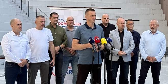 Penava: Zbog Domovinskog pokreta Hrvatska je prodisala!