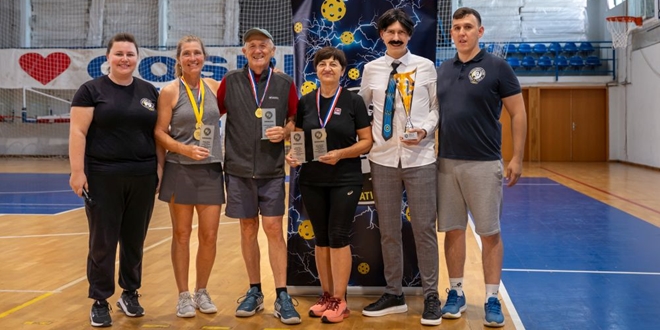 FOTOGALERIJA Pickleball Tesla festival u Gospiću okupio profesionalce i rekreativce iz cijelog svijeta
