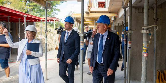 FOTOGALERIJA Zgrada za zaštićene najmoprimce bit će završena iduće godine