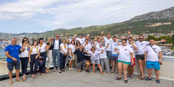 MIRNO MORE Ovogodišnja 'flota mira' okupila gotovo 1000 sudionika iz različitih zemalja