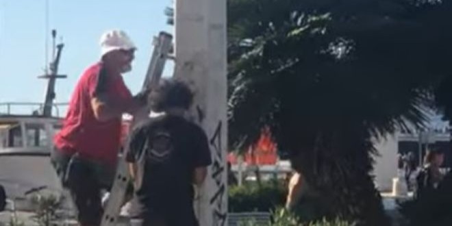 VIDEO 'Osvježavaju' se stupovi na splitskoj Rivi 