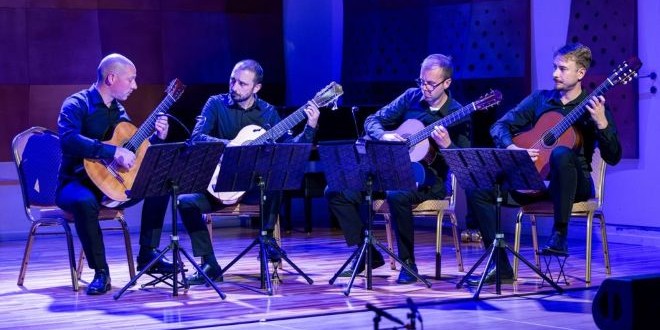  Splitski gitaristi nastupaju u Portugalu i Turskoj