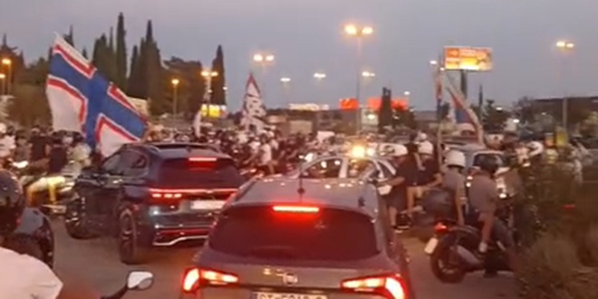 VIDEO: Split gori, pogledajte karusel Torcide uoči derbija