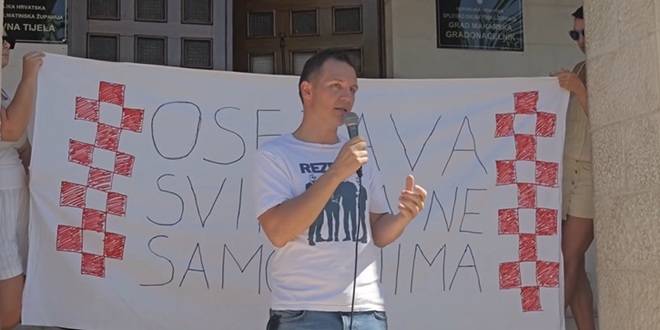 Makarani izašli na ulice i poručili županu: Osejava pripada nama i našoj djeci, ne želimo megalomanski hotel