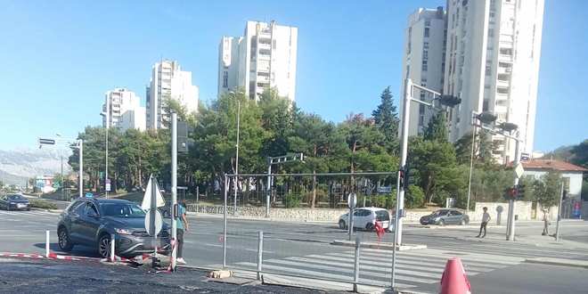 PROMETNA U SPLITU Sudarila se dva vozila