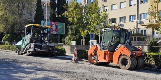 FOTOGALERIJA Asfaltira se Matoševa ulica