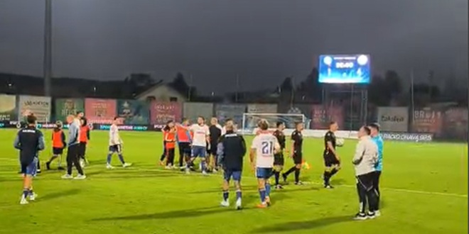VIDEO: Pogledajte kako su igrači Hajduka ispraćeni nakon pobjede u kupu