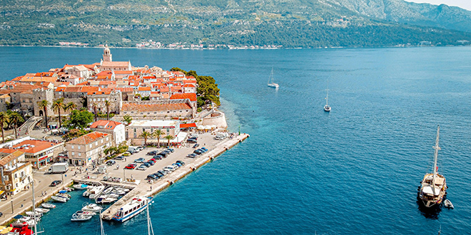 Središnja proslava 1100. obljetnice Hrvatskoga Kraljevstva u Korčuli