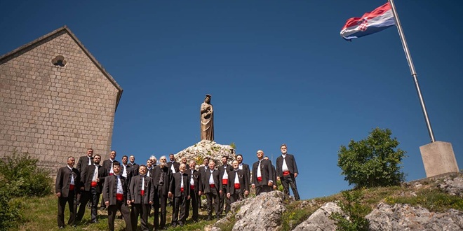 Glazbom i slikom Gospi Sinjskoj - Kantata Gospi Sinjskoj 