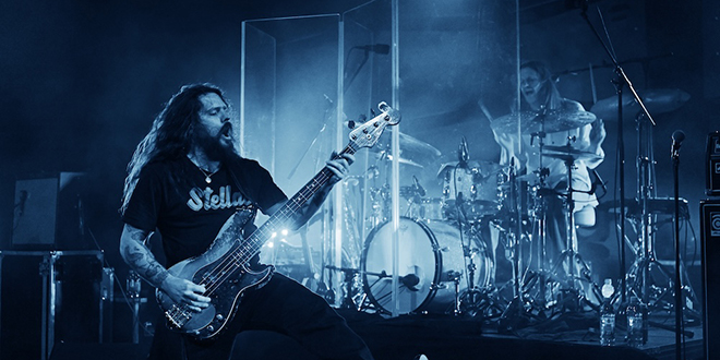 FOTOGALERIJA Koncert londonskog benda Dry Cleaning obilježio drugu večer Planet Dom festivala, provjerite kako je bilo