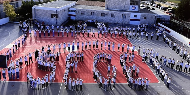 30. rođendan OŠ kralja Zvonimira u Segetu Donjem