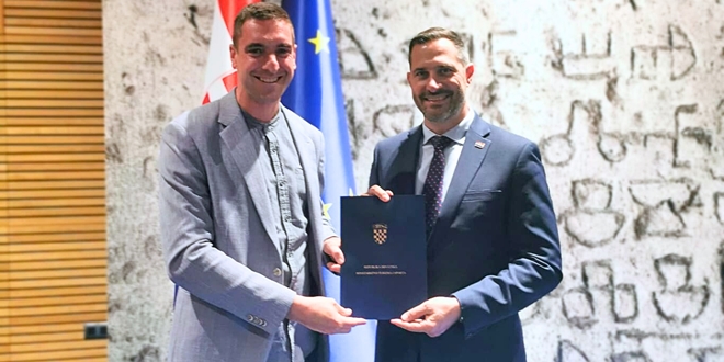 Ministarstvo turizma i sporta prepoznalo vrijednost projekta: Apfel Arena Makarska Half Marathon dobio potporu države