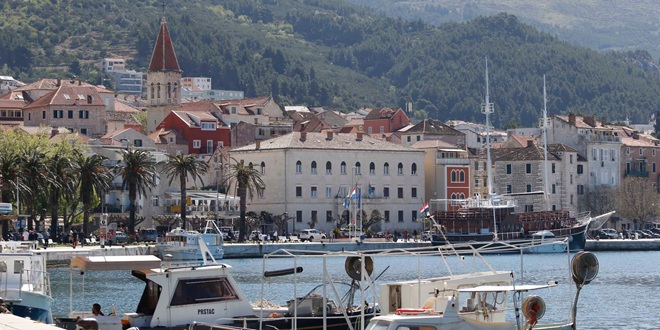 MAKARSKA Otvoreno javno savjetovanje o komunalnoj naknadi, gradskim porezima na nekretnine te porezu za iznajmljivače
