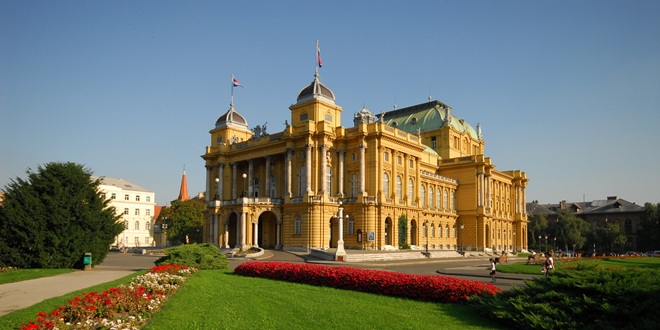 HNK u Zagrebu postalo prvo kazalište s AI conciergeom u regiji