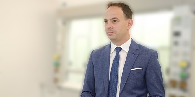 | Autor: Veljko Martinović Ante Mihanović predsjednik HDZ-a Splitsko-dalmatinske županije