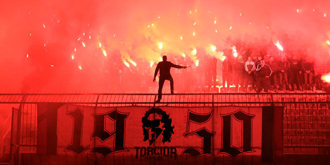 | Autor: Veljko Martinović Pogledajte kako su Hajduk i Naš Hajduk čestitali rođendan Torcidi