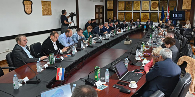 KRAJ Burna sjednica završila bez zaključka, Centrov prijedlog nije usvojen