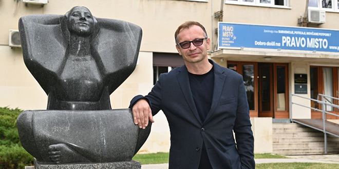 | Autor: Joško Šupić INICIJATIVA IZ SPLITA 'Vrijeme je za kulturnu decentralizaciju'