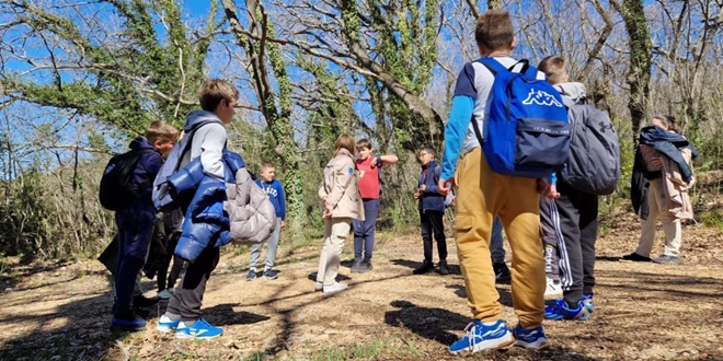 | Autor: Press Ministarstvo znanosti, obrazovanja i mladih verificiralo dvije nove radionice JU 'NP Krka'