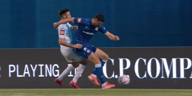 SUDAČKI EKSPERT: Ne razumijem zašto se VAR nije uključio, ovdje je jedina ispravna odluka kazneni udarac za Rijeku