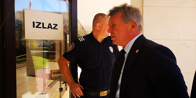 TURUDIĆ KOMENTIRAO ŠEFA SDP-a: 'To je jadno i bijedno, taj lik sam sebe legitimira s takvim izjavama'