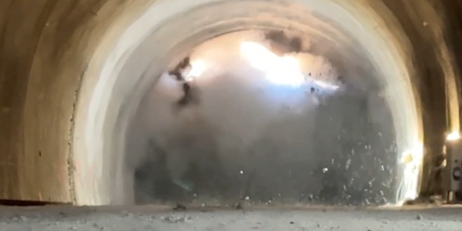 VIDEO Probijena desna tunelska cijev tunela Gladnjici na brzoj cesti čvor Mravince - čvor TTTS