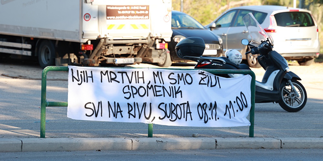 Transparentom na Poljudu Torcida poziva na prosvjed