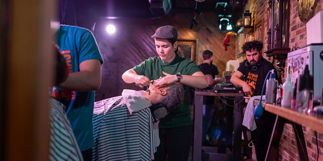 BRADATA AUKCIJA Pronađi 'bradati' događaj za sebe!