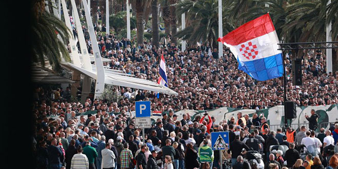 Torcida poslala poruku navijačima uoči utakmice s Osijekom
