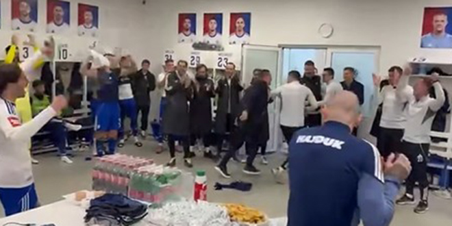 VIDEO: Pogledajte kako se nakon pobjede slavilo u Hajdukovoj svlačionici