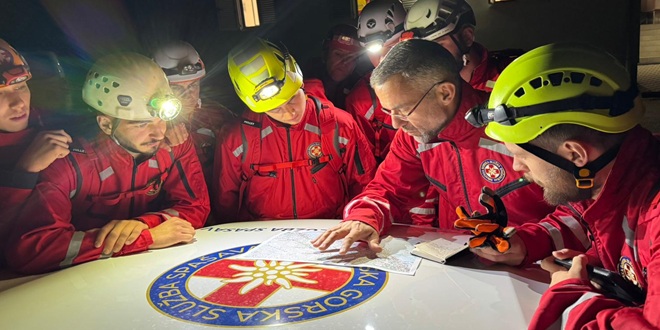 VELIKI DAN ZA SPLITSKI HGSS Grad im daruje 128 tisuća eura vrijedno vozilo