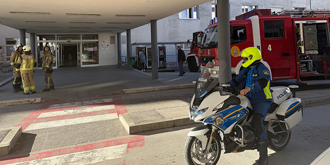 FOTO/VIDEO Zadimilo u glavnoj zgradi stacionara KBC-a na Firulama