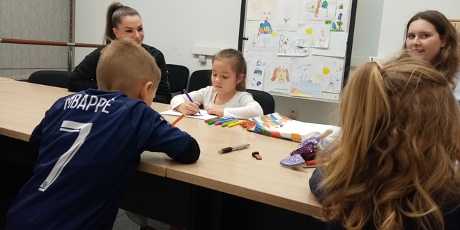 Djeca otkrila čaroliju mora na radionici 'Morska vila s Bačvica'