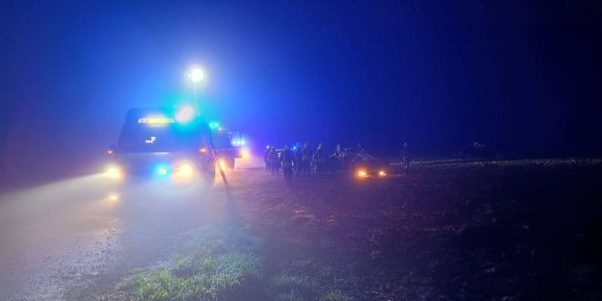 NESREĆA NA SJEVERU HRVATSKE Auto kojim je upravljala 18-godišnjakinja prevrnuo se na krov, putnike izvlačili vatrogasci