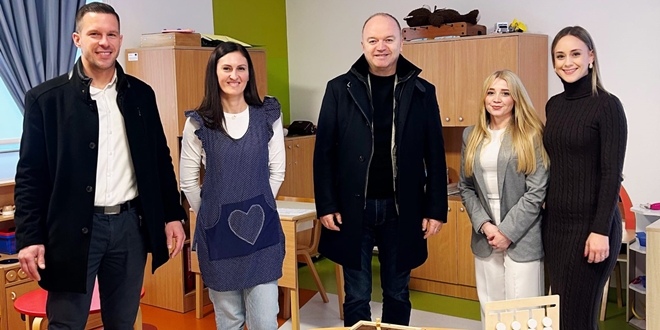 Ministar Ivan Šipić u radnom posjetu Općini Jasenice: Ulaganja u najmlađe i podrška lokalnoj zajednici