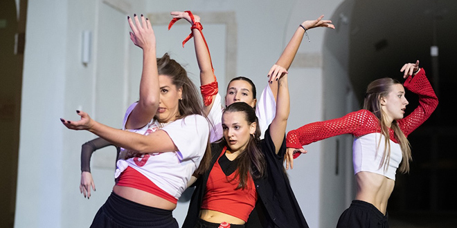 FOTOGALERIJA Provjerite kako je bilo na Večeri plesnim minijatura