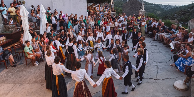 DRUGI muzej: Kako Udruga Pjover mijenja lice Velog Grablja i Hvara