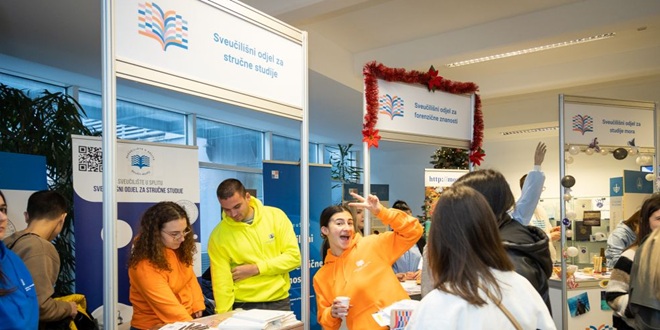 PONEDJELJAK Smotra Sveučilišta u Splitu