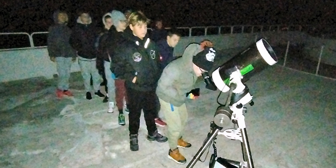 FOTOGALERIJA Učenici iz Splita i Omiša u Zvjezdanom selu Mosor