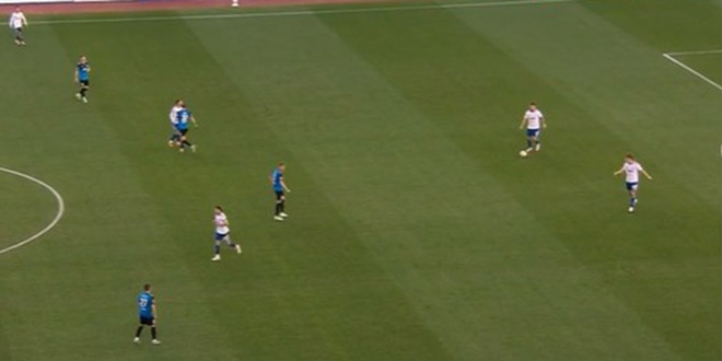 Zašto se Hajdukova zadnja linija sporo rješavala lopte? Evo objašnjenja, to je novi trend