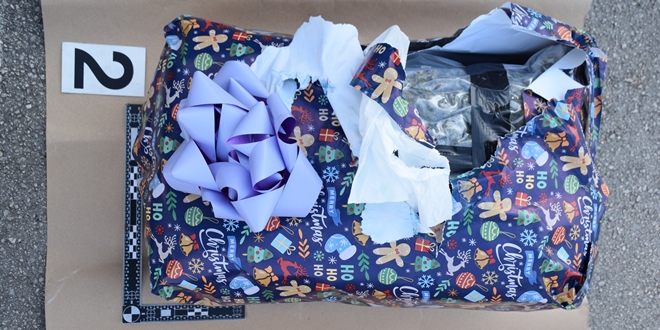 Policija u božićnim poklonima pronašla preko 11 kilograma marihuane