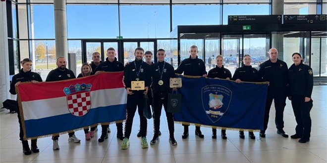 Povijesni uspjeh hrvatskih sportaša i policijskih službenika na Svjetskom kickboxing prvenstvu