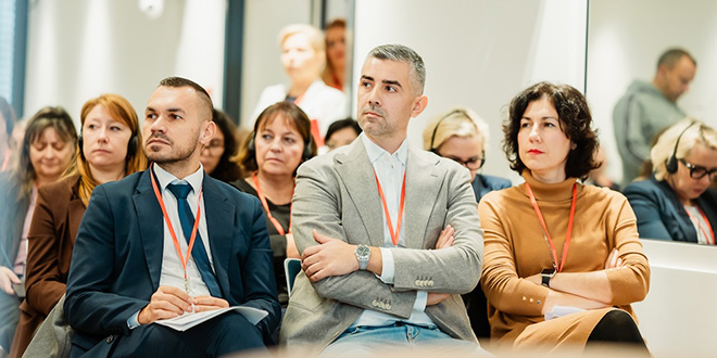 Vizionari telemedicinske skrbi u srcu Zagreba predstavili budućnost digitalnog zdravstva za 'srebrnu generaciju' u sklopu projekta CARES