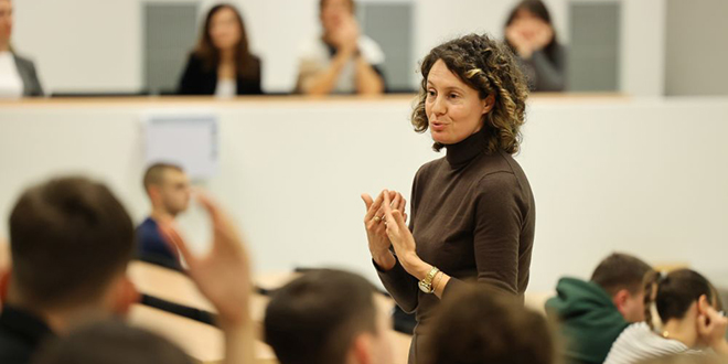 VIDEO Treći dan Smotre na Kampusu: Studenti upoznali pravo, znanost, umjetnost, more i sport