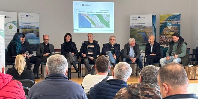 AGRRA u Kolanu okupila stručnjake i ovčare na panelu o izazovima stočarstva u zaštićenim područjima prirode