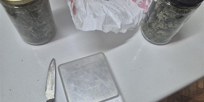 Bježao i odbacio marihuanu: Šibenska policija ga je brzo uhvatila