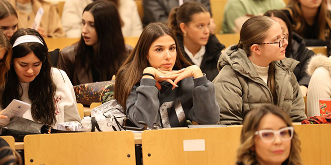 FOTO/VIDEO Odlična atmosfera obilježila još jedan dan Smotre Sveučilišta u Splitu