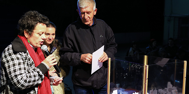 Blagdanska euforija u Vrgorcu: Na Božićnoj tomboli možete osvojiti novac, ali i plaćene režije ili dječji vrtić 