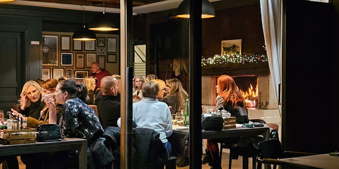 FOTOGALERIJA Planinarski dom Vošac predstavio adventsku ponudu