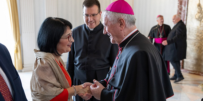 FOTOGALERIJA Božićno čestitanje kod nadbiskupa Križića 